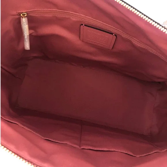 🔥Price drop Coach Gallery Tote in Taffy/Gold and wallet set - Picture 6 of 16